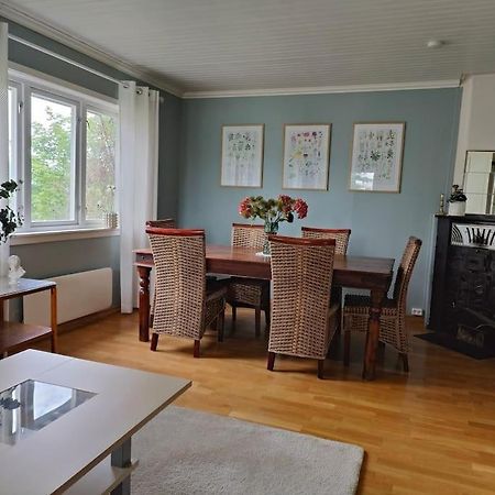 トロムソ Cozy Family Houseヴィラ エクステリア 写真