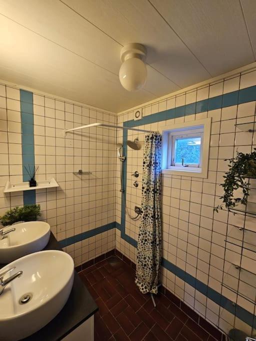 トロムソ Cozy Family Houseヴィラ エクステリア 写真